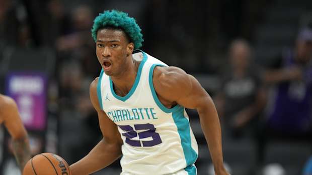 kai-jones-sixers